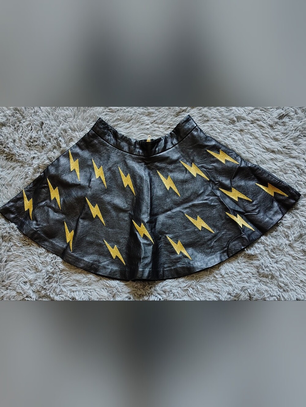 Forever 21 Retro Black Faux Leather Skirt Embroidered Gold Lightning Bolts SZ S